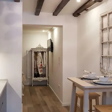 Apartment Charming Ii Historical Center Lisbon