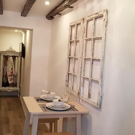 Charming Ii Historical Center * Lisbona