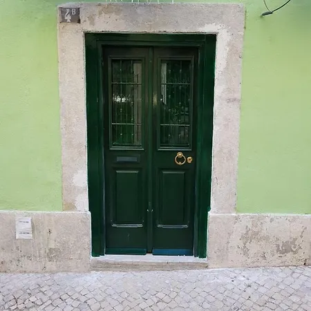 Charming Ii Historical Center Appartamento Lisbona